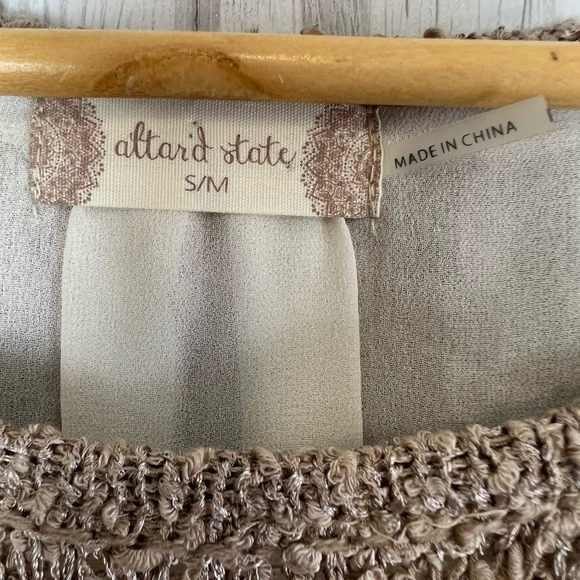 Altar'd State Size S/M Pointelle Knit Tunic Top Lace Trim Long Sleeve Taupe NWT - Picture 9 of 13